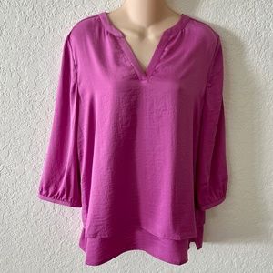 Chico’s Pink Double Layer Subtle Sheen Top Size 1 6-8 US Tiered Hem 3/4 Sleeves